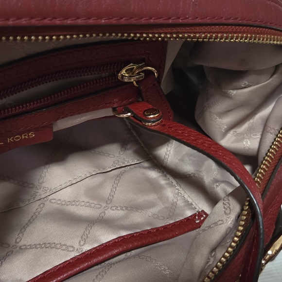 MICHAEL KOR BURGUNDY PURSE & MATCHING WALLET - Picture 6 of 15